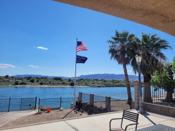 25' commercial grade high wind tapered aluminum flagpole from Bob's Flagpoles